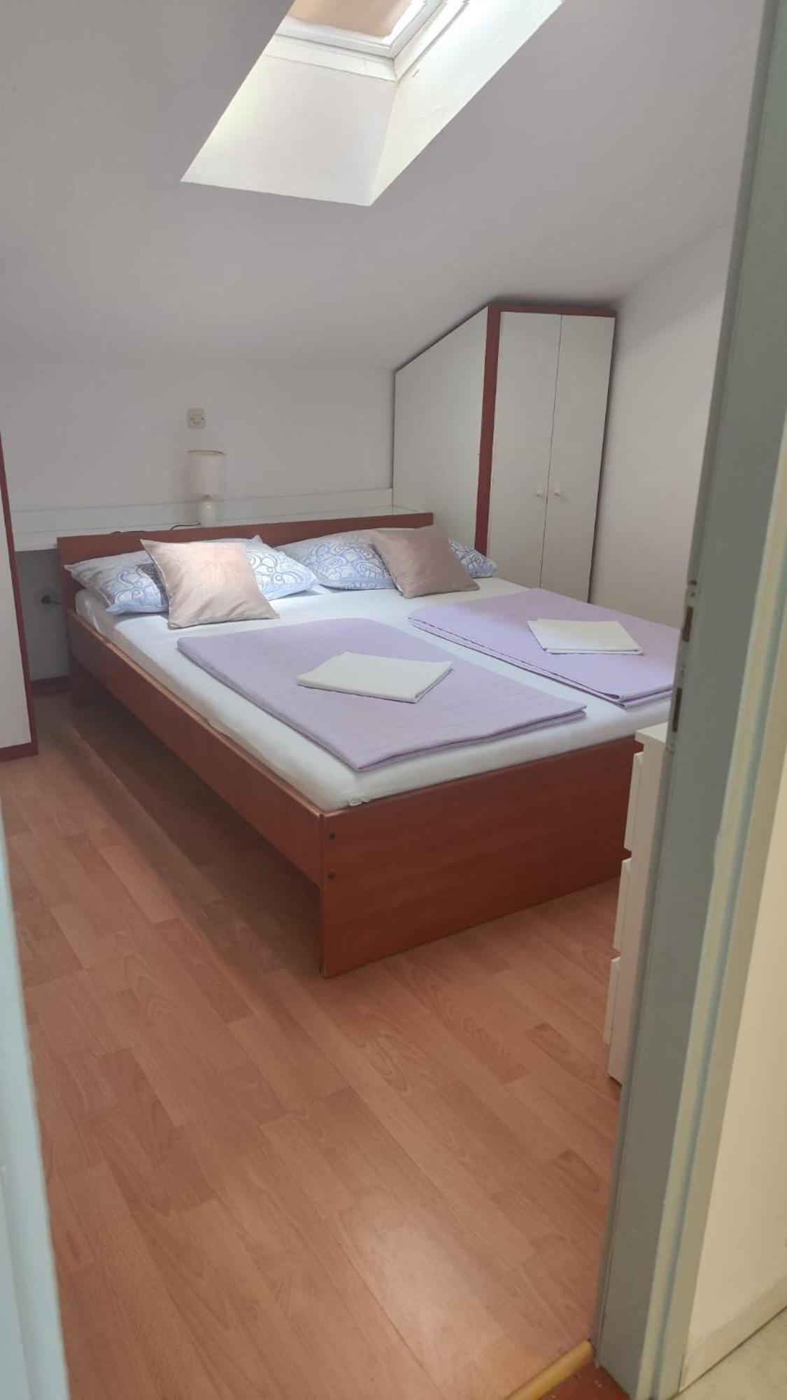 Apartments Suri Vodice Exterior foto