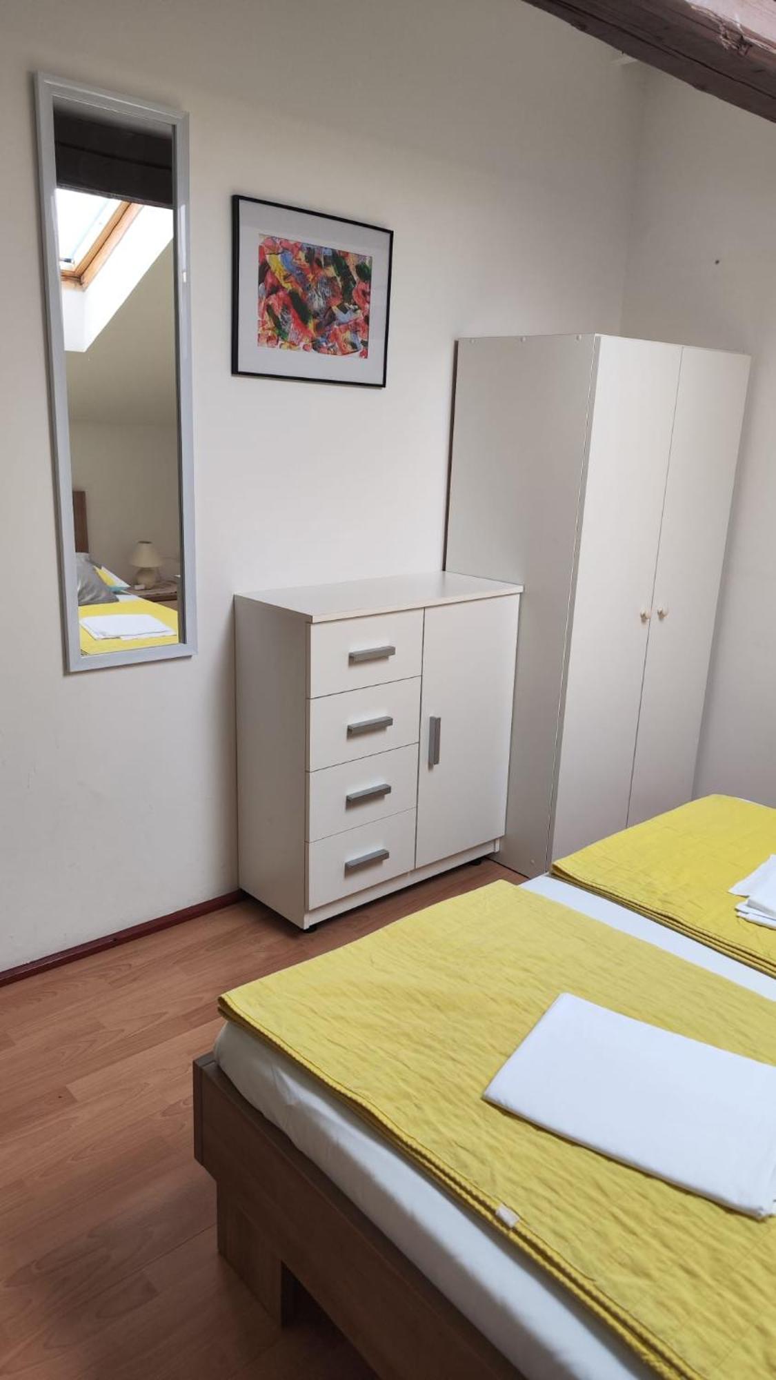 Apartments Suri Vodice Exterior foto