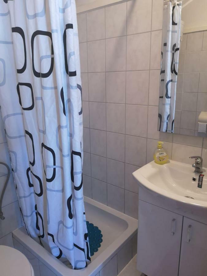 Apartments Suri Vodice Exterior foto